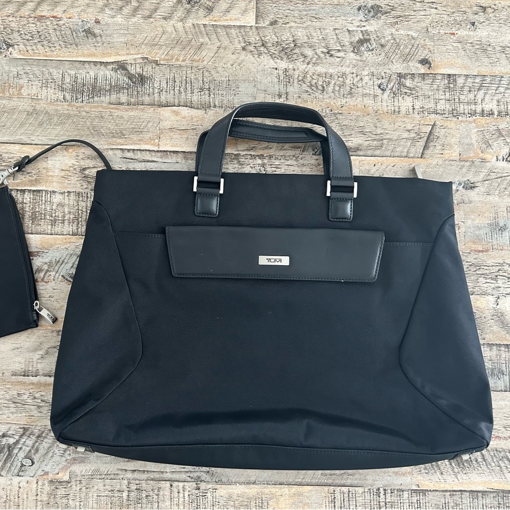 Tumi Slim Business Laptop Briefcase Bag